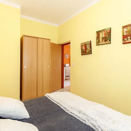 Apartment Brioni 2 Eg Pula